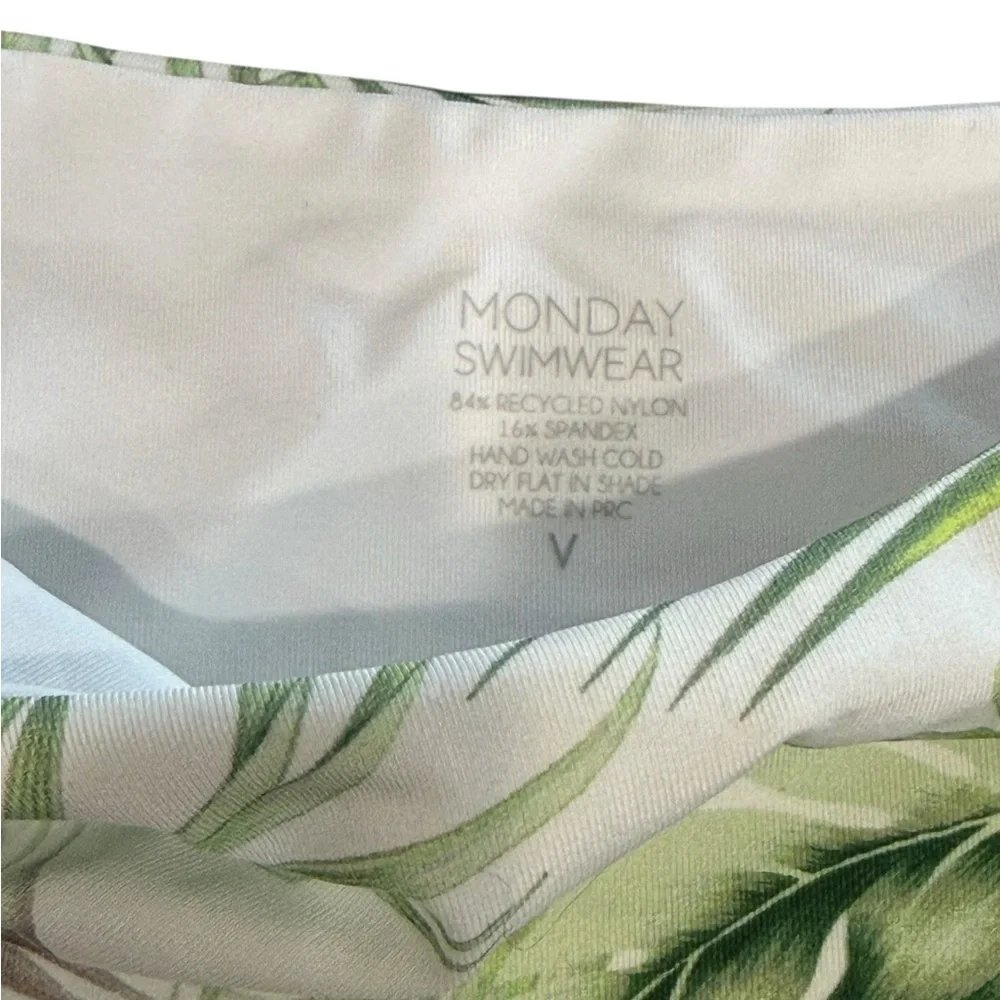 Monday Swimwear Tropical Leaf Bikini Top (L)‎ and Bottom (V)